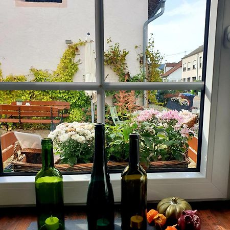 Zur Alten Rebe Ferienhaus Und Weingut Konz Zewnętrze zdjęcie